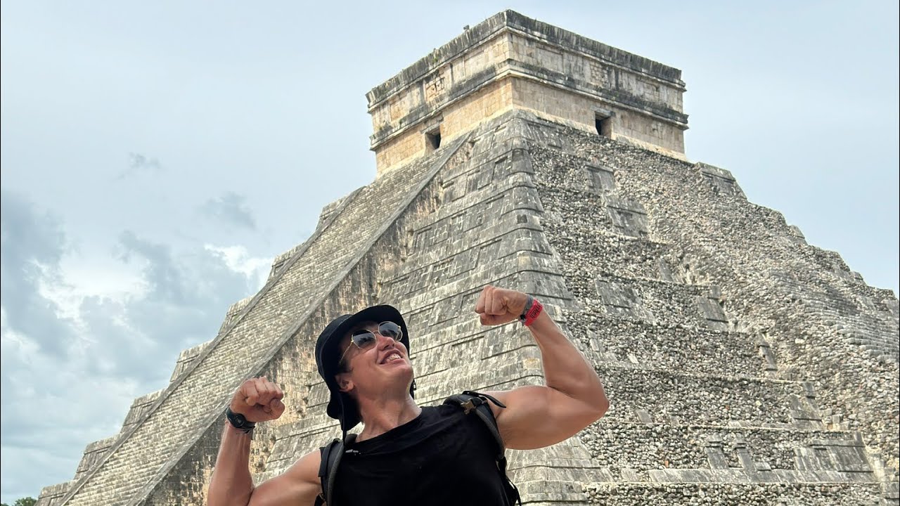 Chichén Itzá: Two pyramids in one. The secret lies inside #mexico🇲🇽 #chichenitza #mexico #travel