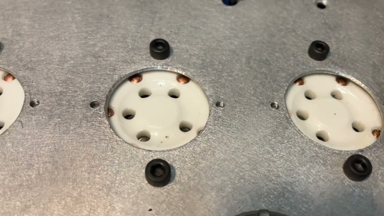 Ampli à tubes push pull de 807 acheté sur un site d’annonces… déboires et catastrophes! Partie 1