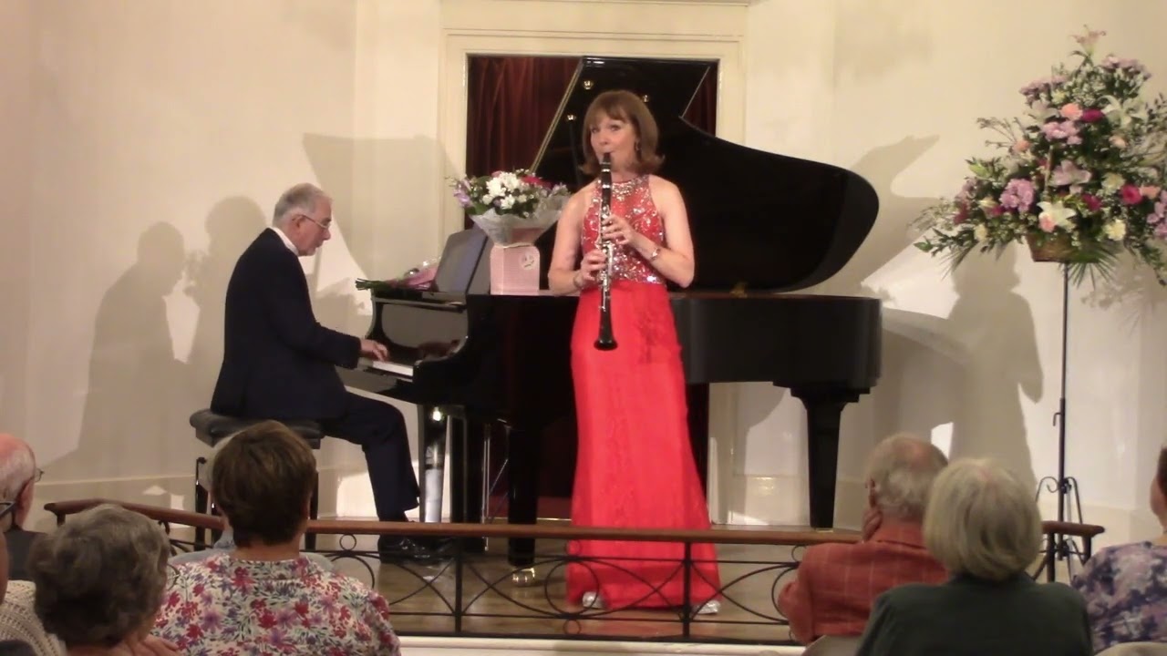 I Got Rhythm Emma Johnson clarinet and John Lenehan piano