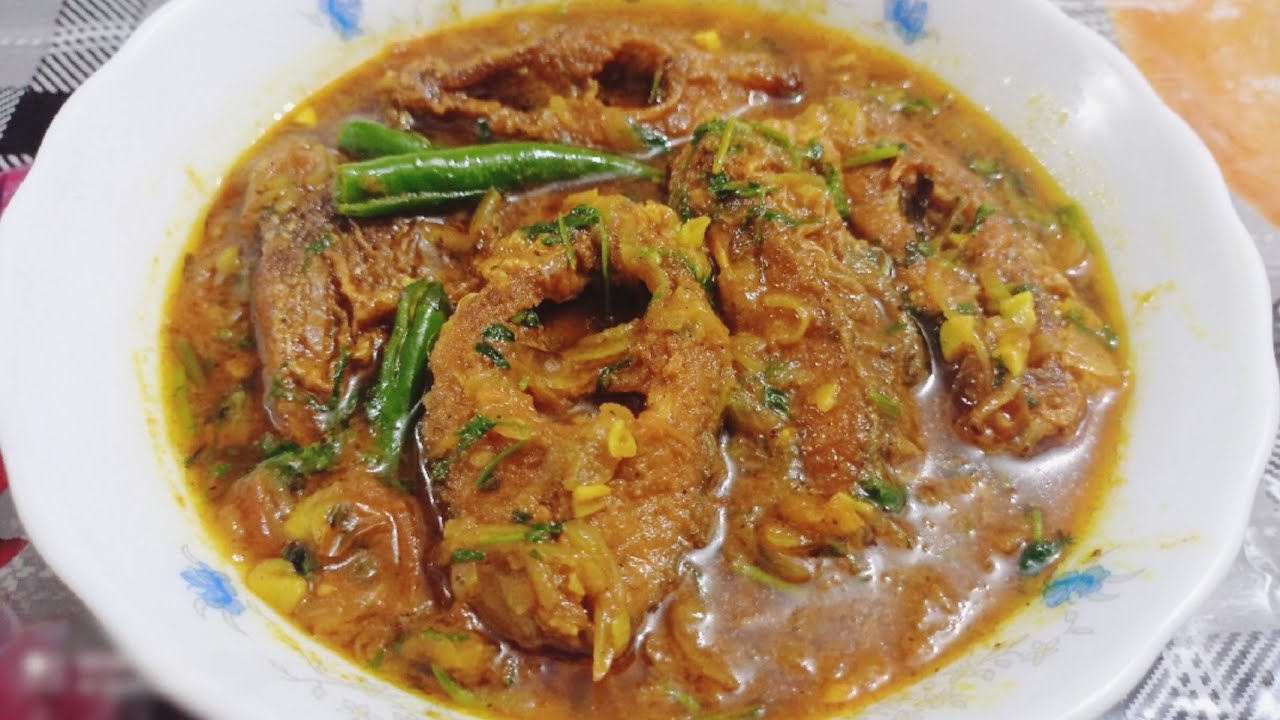 পিঁয়াজ ও টমেটো দিয়ে তেলাপিয়া মাছ ভুনা