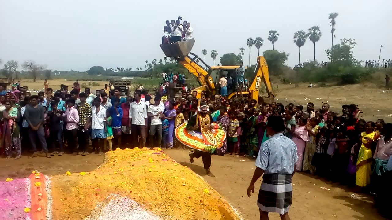 Sorakolathur Thee Mithi thiruvizha by Sivam TV (Arul.K)