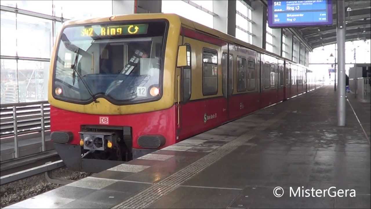 S-Bahn Berlin am Bahnhof Ostkreuz
