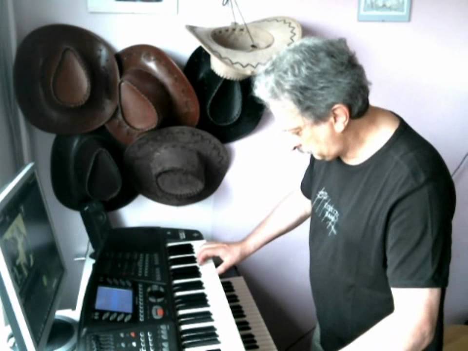 Meringu&eacute; of Sound  (copyright by Morelke)