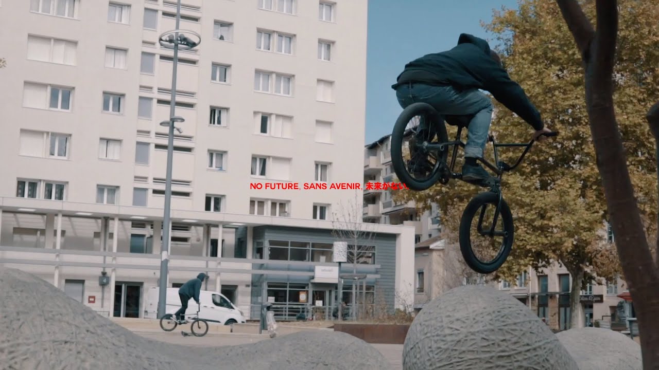 MArieJADE - NO FUTURE - ARNAUD WOLFF, NICOLAS TERREZ, TOMMY LAUQUE, KEVIN KALKOFF