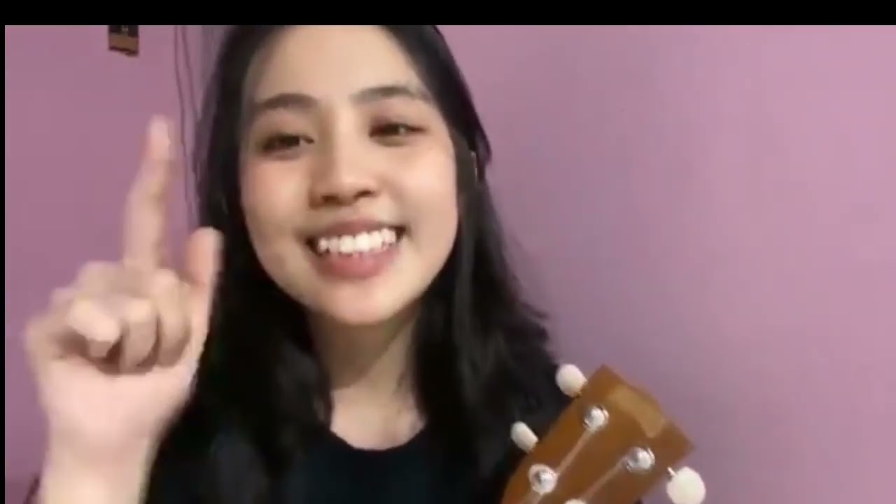 Ella jkt48 nyanyi