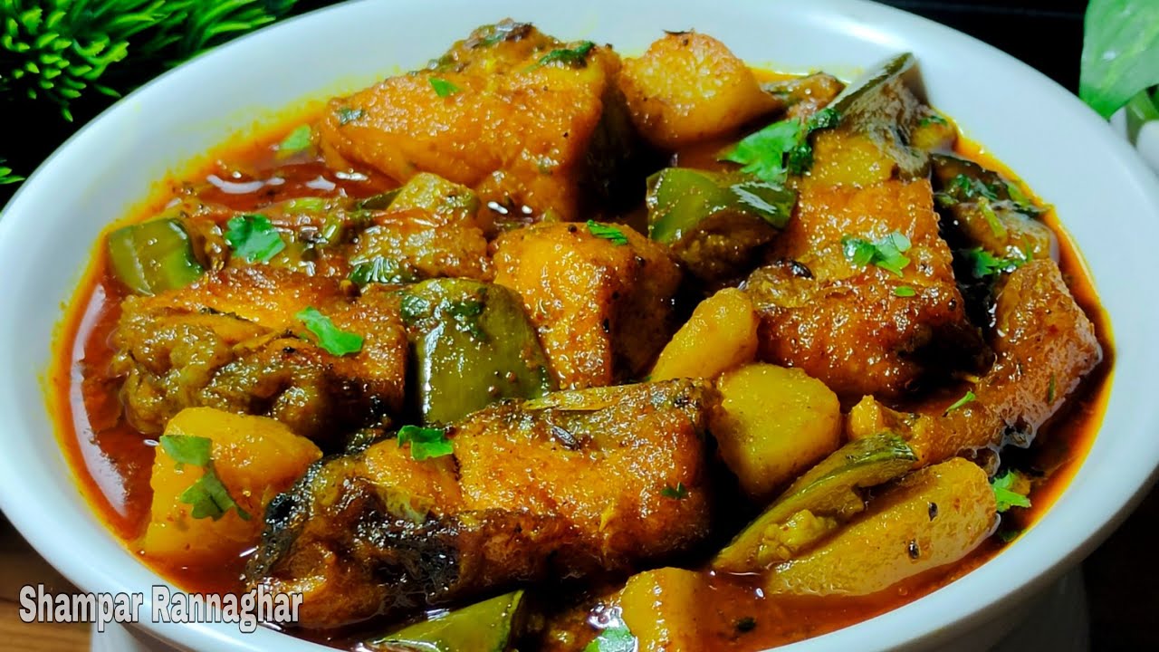 একবার চেনা মশলায় একদম অন্য রকম ভাবে খেয়ে দেখুন কাতলা মাছের ঝোল ঘরোয়া সাবেকি রেসিপি।