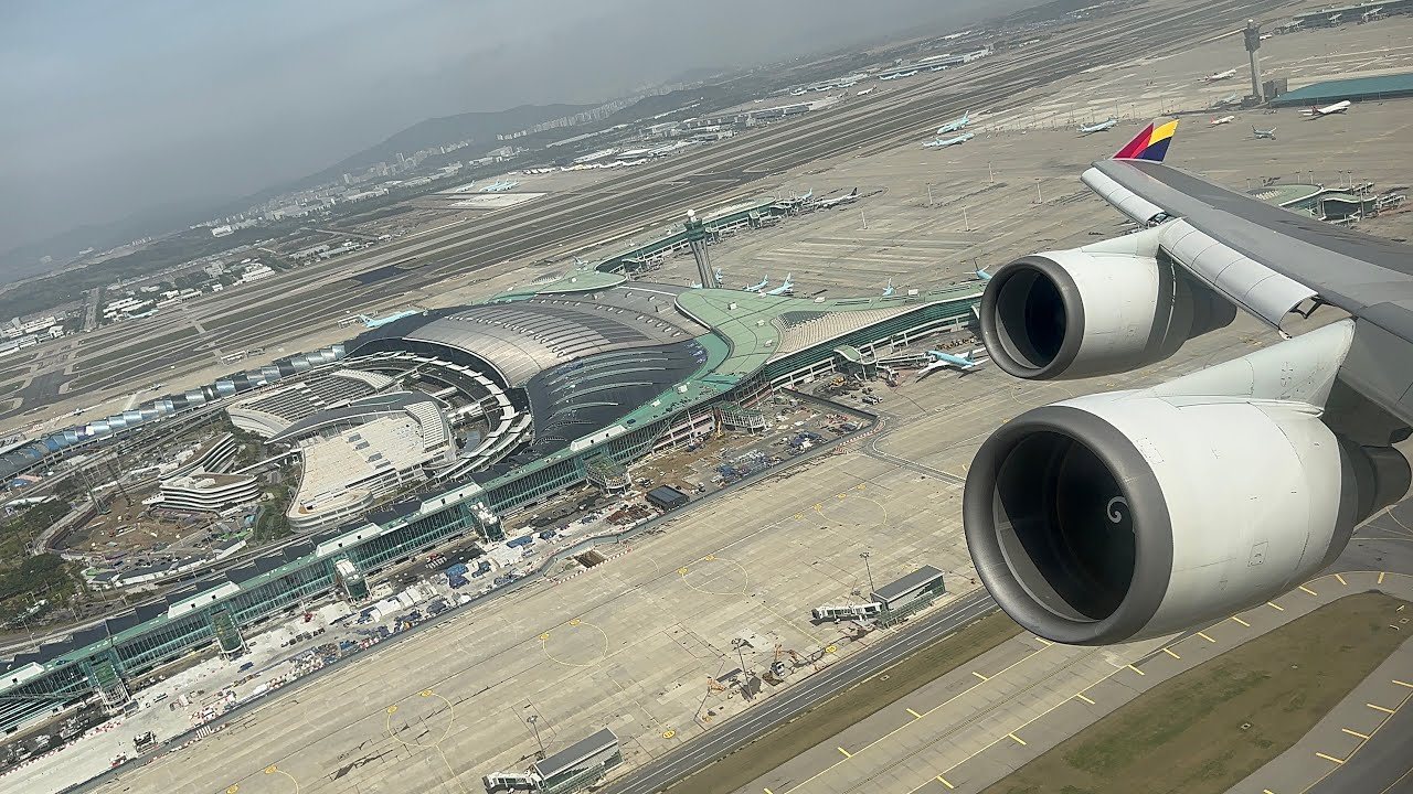 Glorious engine sound!! Asiana Airlines Boeing747-400 Taking off from Seoul Incheon
