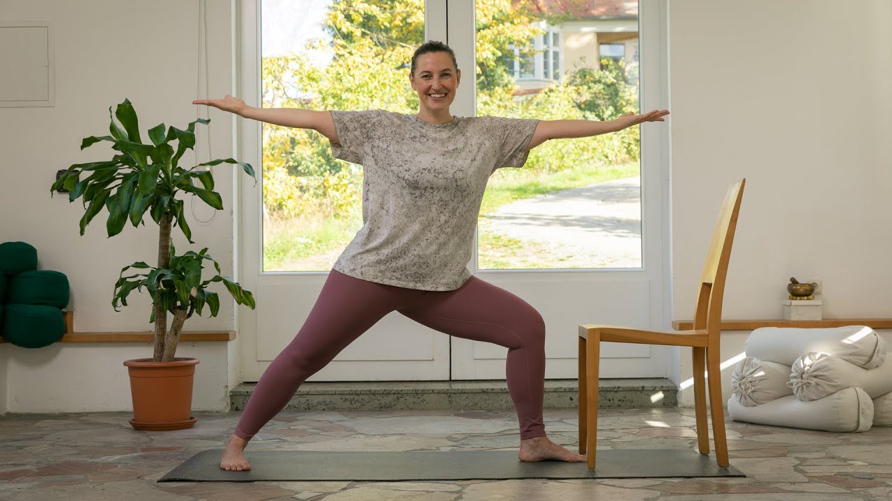 Yoga - Fließend Kraft erfahren