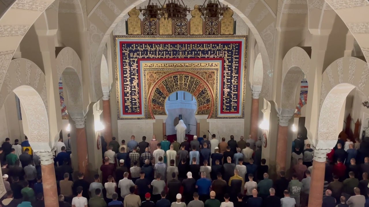 تلاوة بياتية | تراويح الليلة التاسعة من رمضان 1444 | حسام خوجة