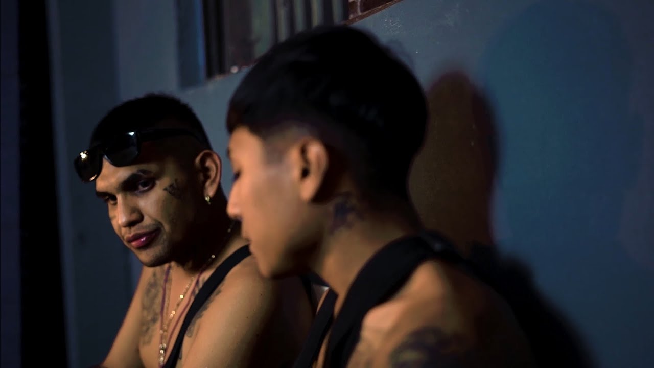 Gallo vzz Ft Wasa SG - TATUAJES ( Video oficial )
