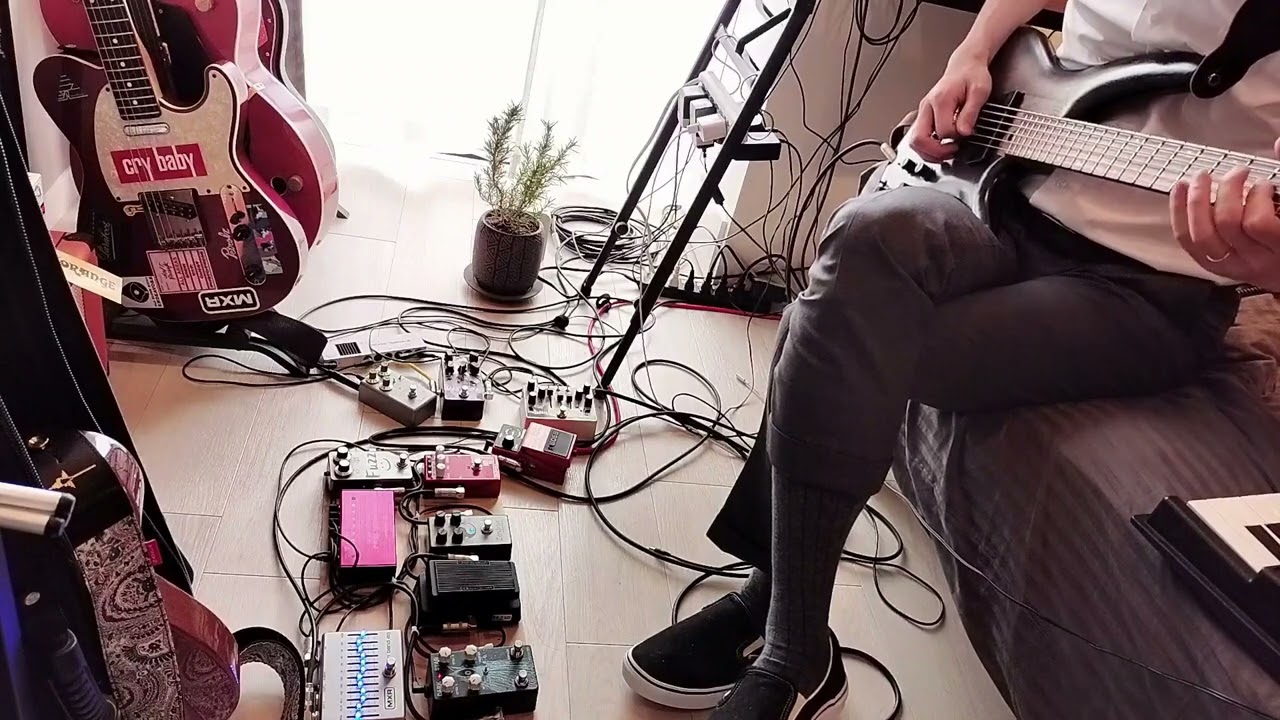 Ennui Soul Live Looping Jam Ibanez Bass VI = SRC6MS