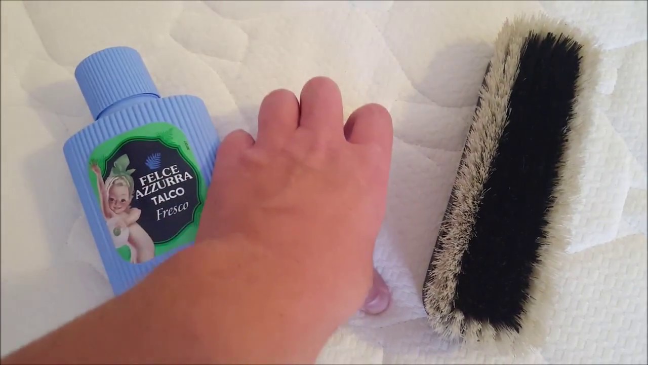 Come pulire il sangue dal materasso tutorial