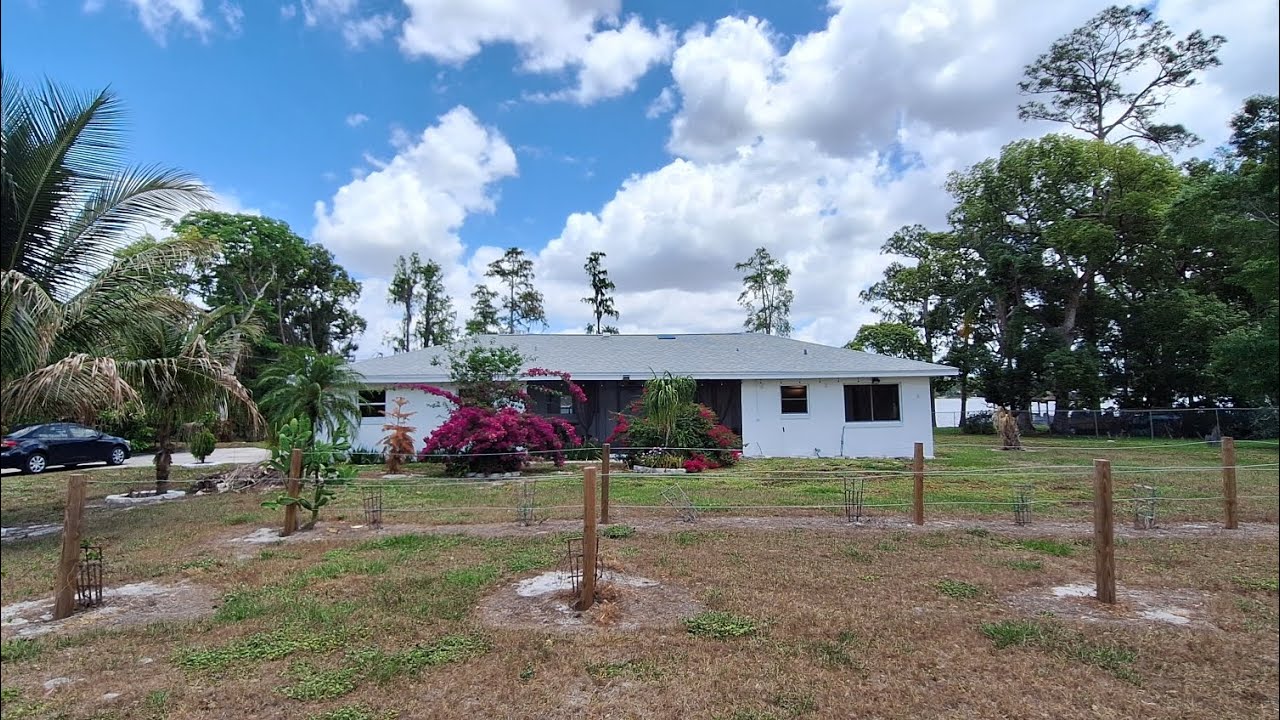 Se Vende Hermosa Casa de 3 Dormitorios 2 Baños con 3.36 Acres de Terreno en Orlando, Florida 32821