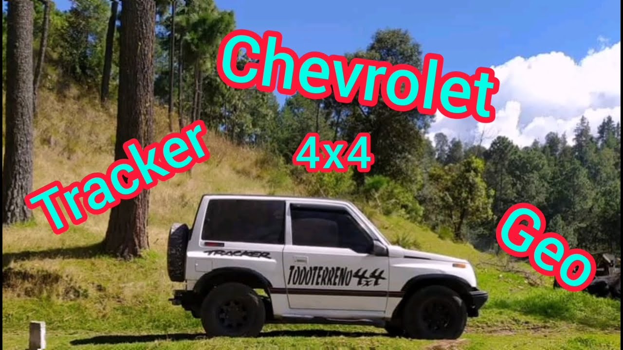 Chevrolet tracker/Geo tracker/ samurai/suzuki vitara/sidekick/ reseña camioneta mini suv subcompacta