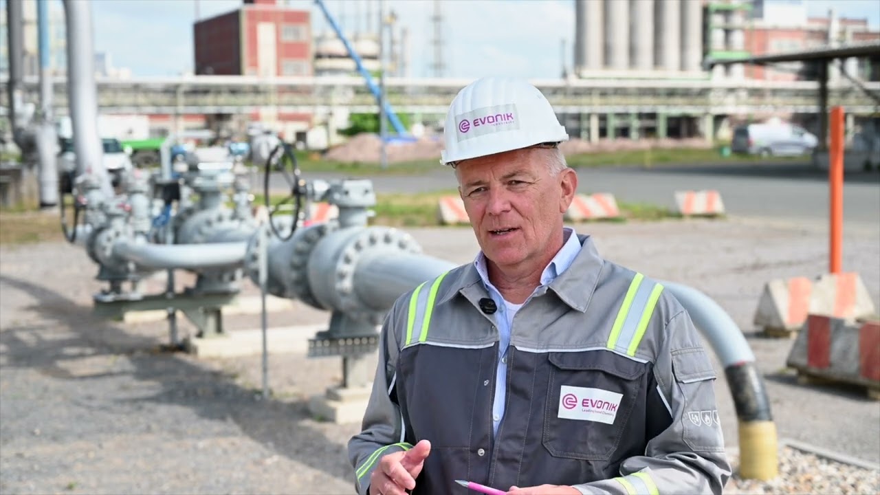 Pipeline bringt klimaneutralen Wasserstoff zum Chemiepark Marl | Evonik