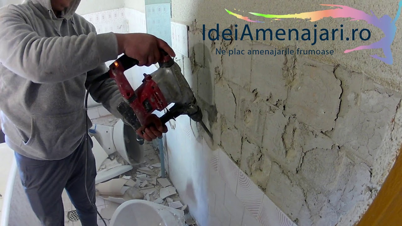 Renovare baie veche ep. 1. Decopertare si pregatire suprafata