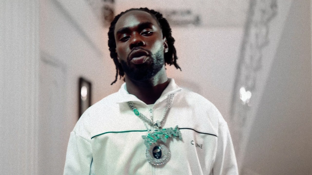 Kerchak - LOVE (Clip Officiel)