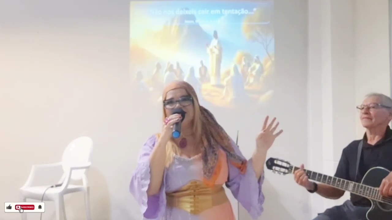 LAINY LOPES- Fica Sempre um pouco de perfume- Ao vivo na Federação Espírita Paraibana 