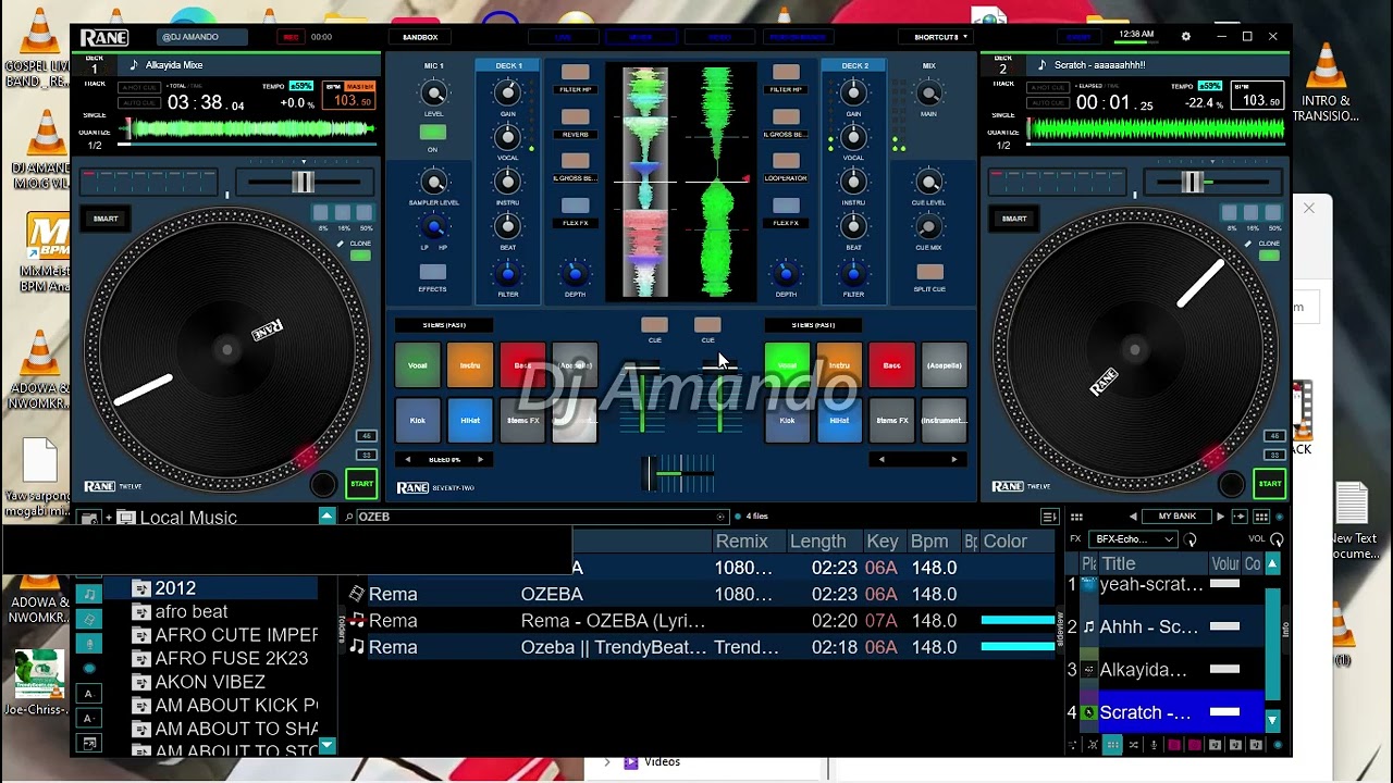 Scratch on the virtual DJ while playing