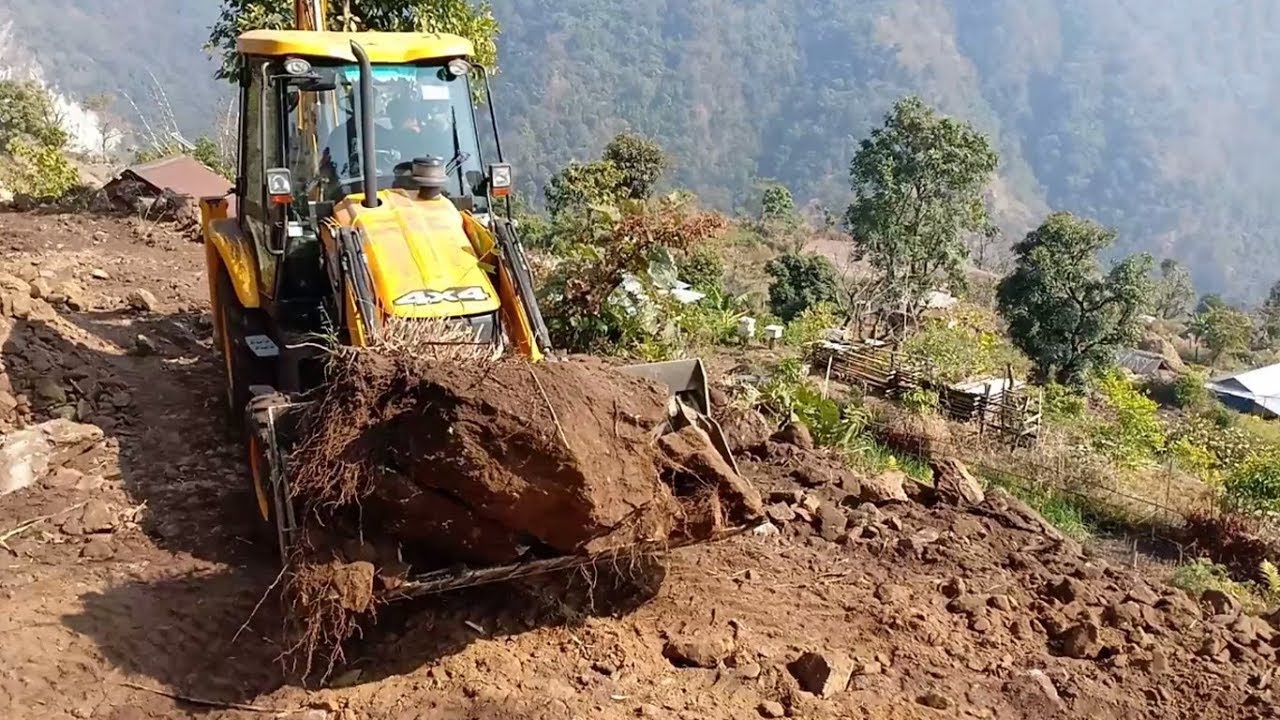 JCB Backhoe-CUTTING HILL for Flat Land to CONSTRUCT HOUSE
