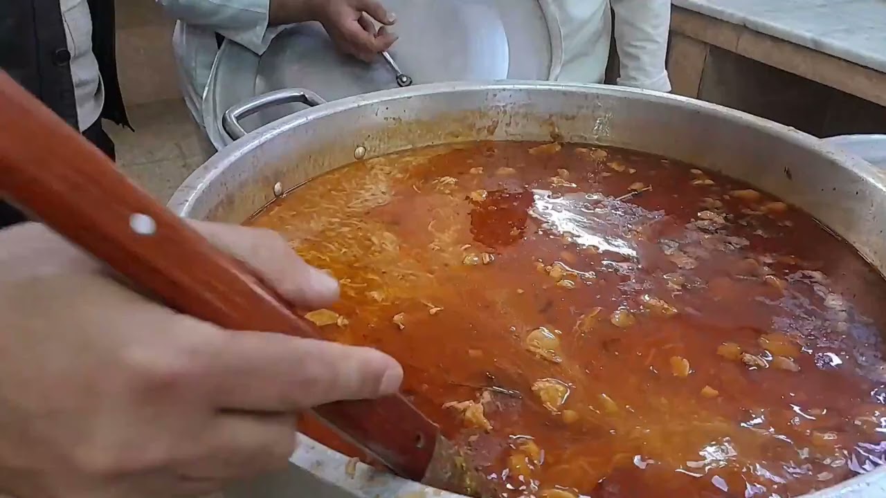 الاغواط مراقبة صارمة لعمال الخدمات الجامعية و الوقوف الشخصي لمدير الولائي للخدمات الجامعية