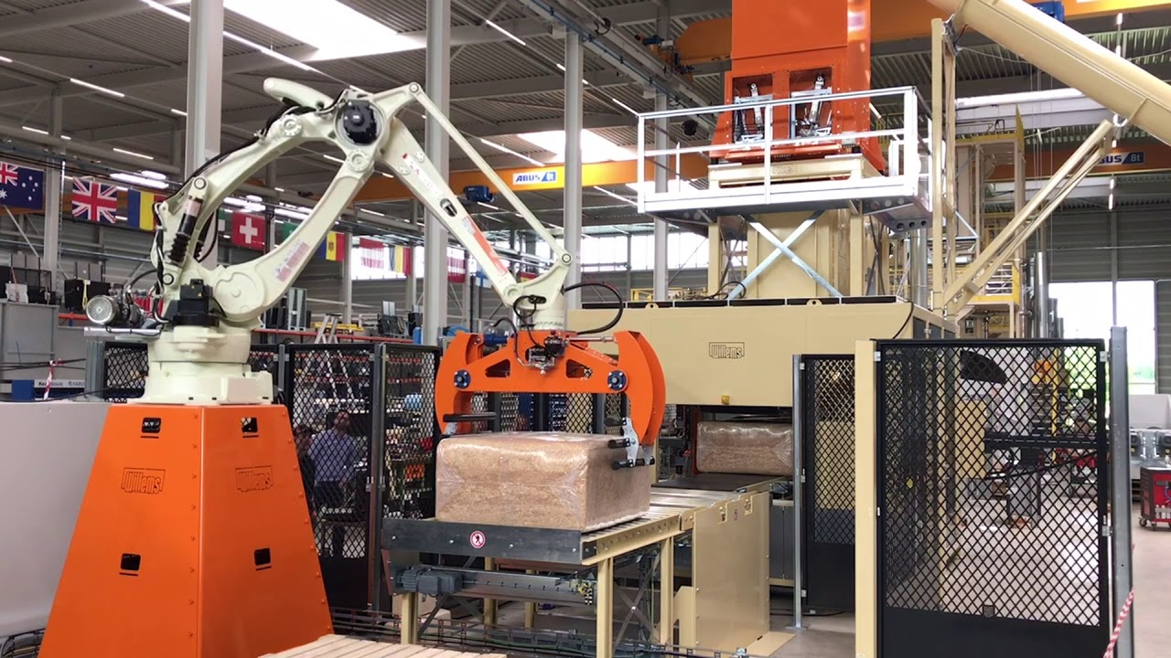 Willems Baling Equipment Maxi Baler