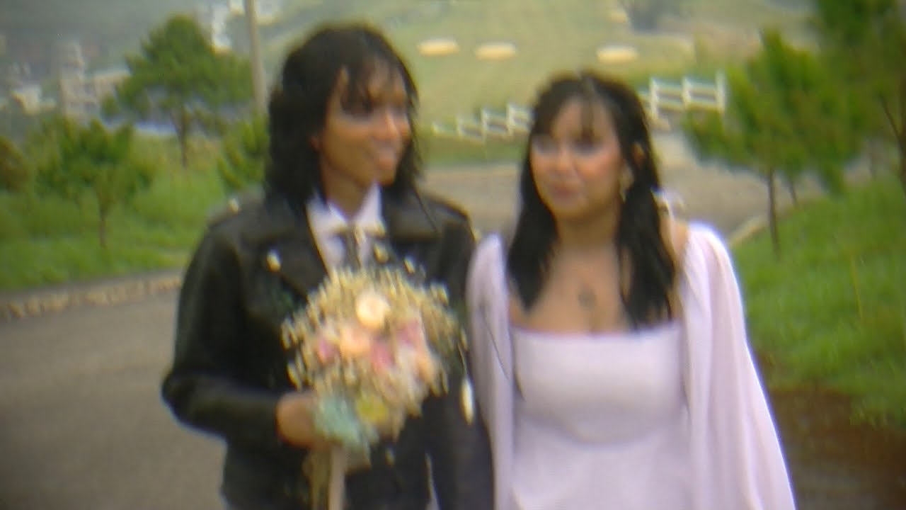 TONEEJAY - Bagong Tradisyon (TONEEJAY & Sam Wedding Film)
