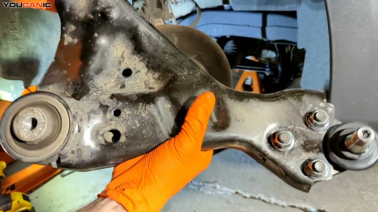 2014-2024 Mercedes-Benz Vito Metris Lower Ball Joint Replacement DIY W447