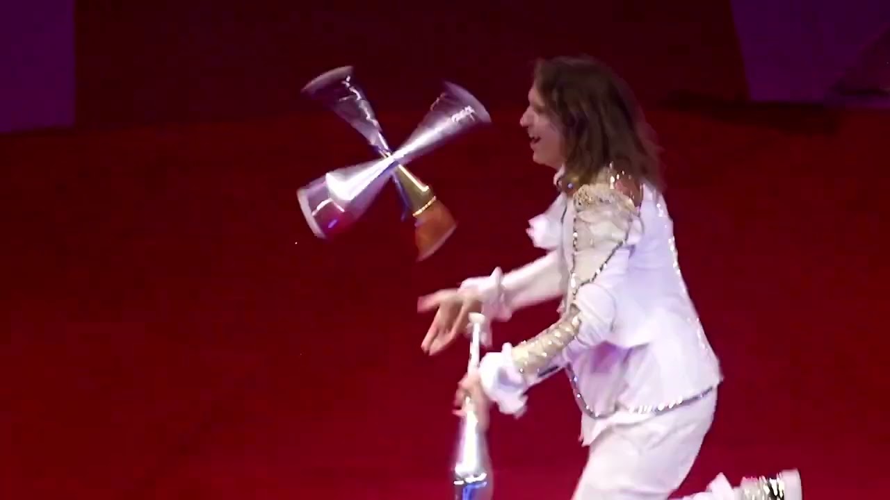- - - Legendary VICTOR KRACHINOV - - - Great Act With Unbelievable High Class tricks Golden Elephant