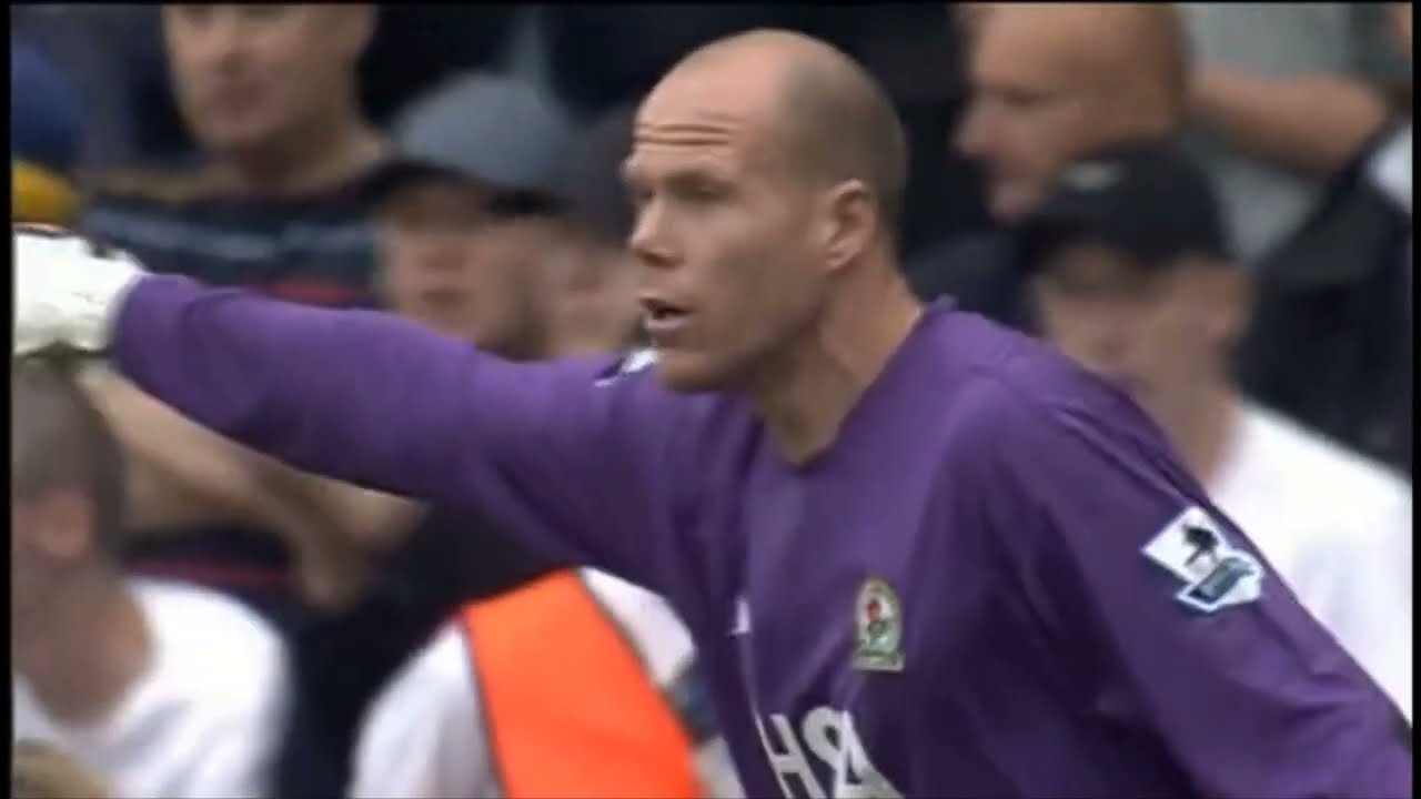 Brad Friedel Vs Manchester United (28/08/04)
