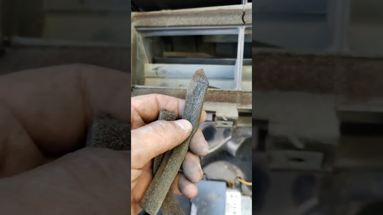 Tıkalı kalorifer peteğini değiştirdik! Renault Symbol ( Clio 2 heating radiator )