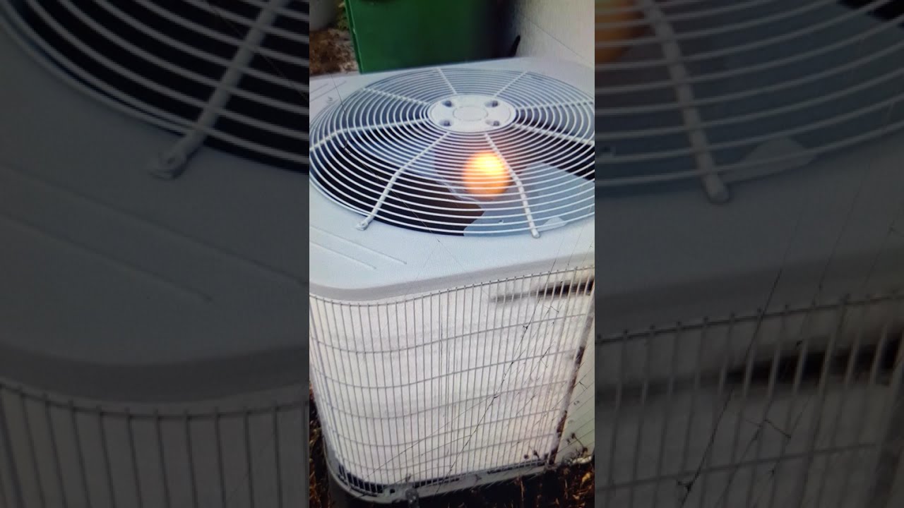 2020 Carrier Sentry CH14NB036P0GABAA Fully Frozen Soild Defrosting w/ Giant Steam Show.