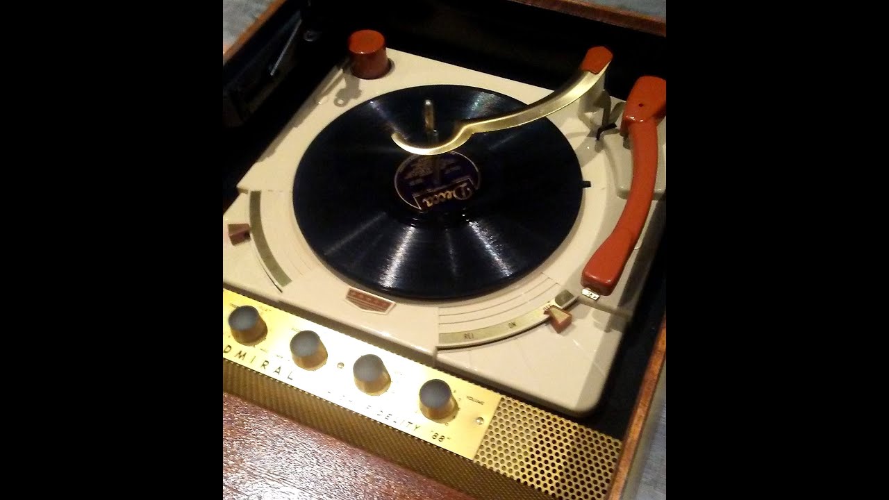 Restauracion tocadiscos antiguo Admiral. Vintage Admiral record player restoration