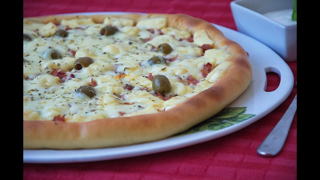 Fastest Homemade Pizza In The World 15 min - Sašina kuhinja