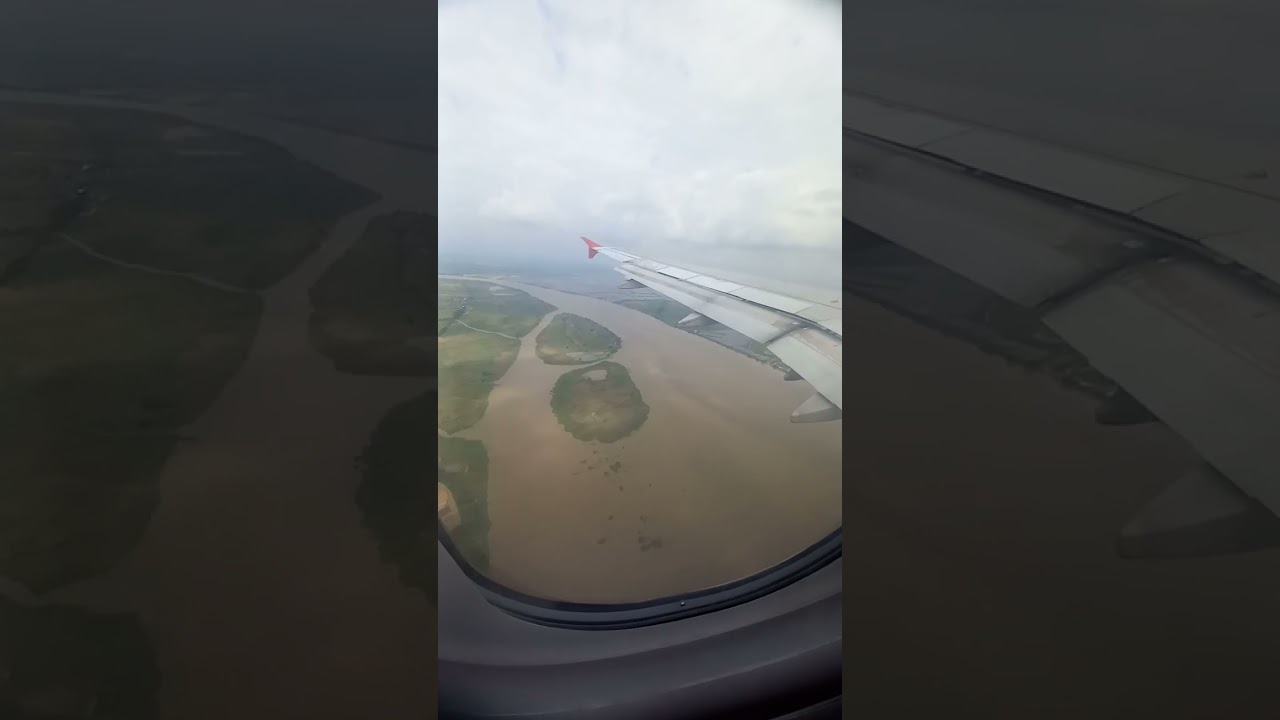 Aterrizaje de avión en Guayaquil, Ecuador.