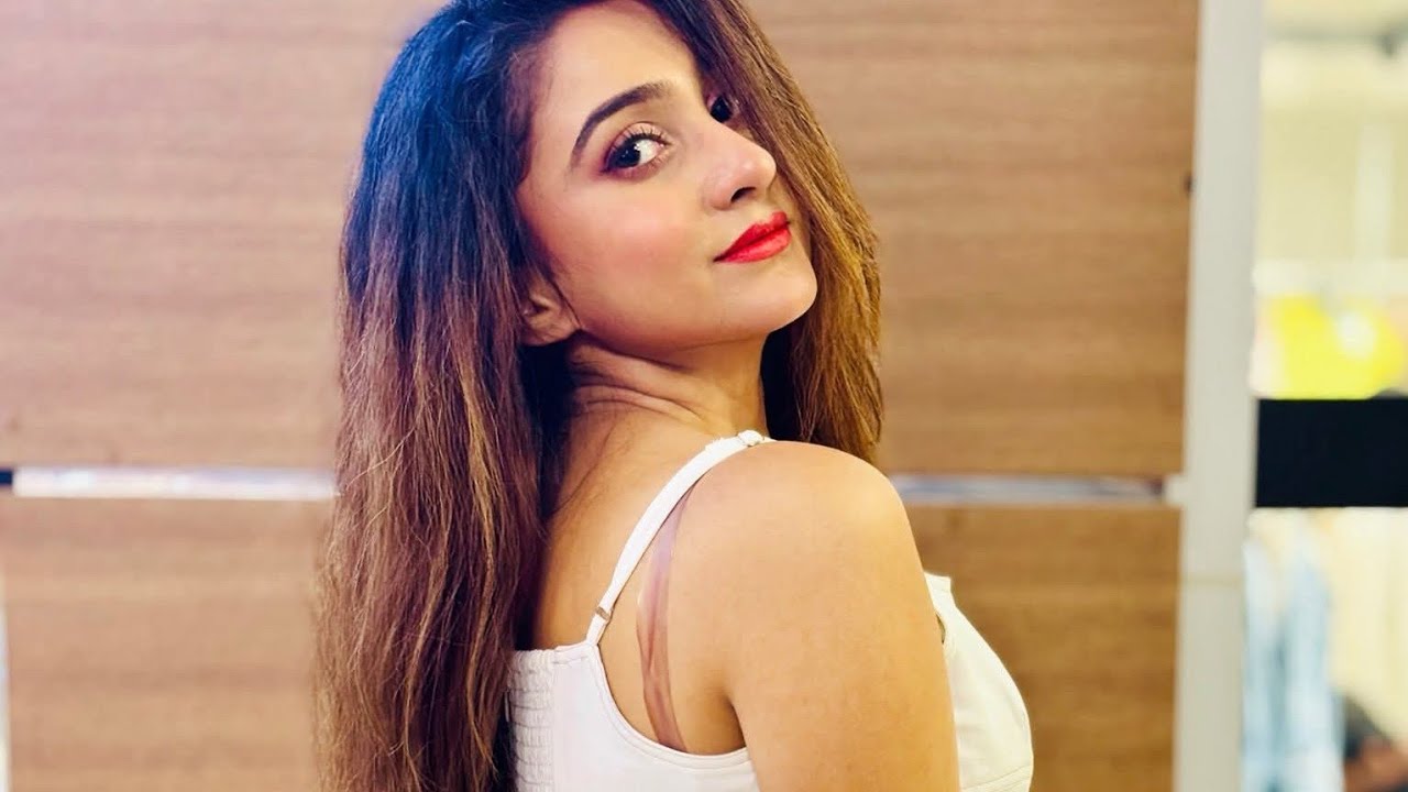 Arya Aparna reveals Hindal's secret before marriage. New update