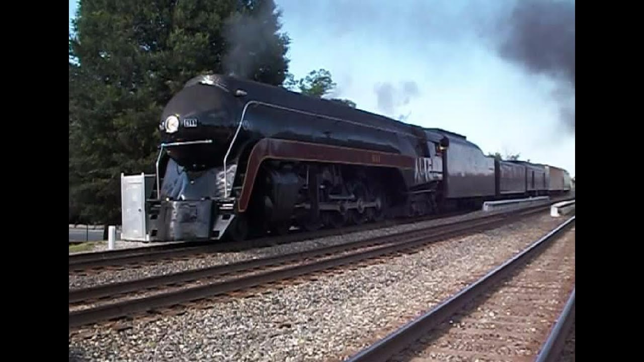 N&W #611 STEAM LOCOMOTIVE 957 & NS RAILFANNING IN GREENSBORO NC ON 6/15/15.....VIDEO #406