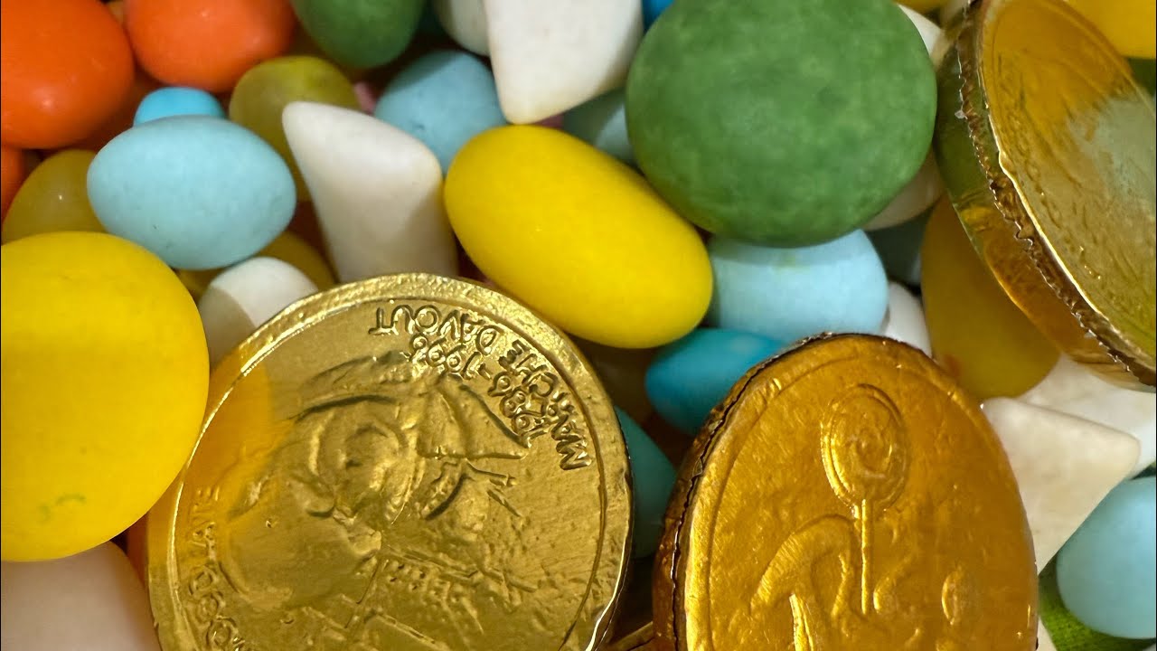WAIT! Do you want to see the most unique ASMR, then go for it🍭🍬
