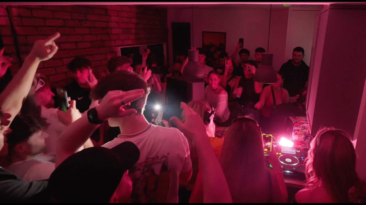 LENS - MOVING MAD TOUR: THE WARM UP - BRISTOL HOUSE PARTY SET