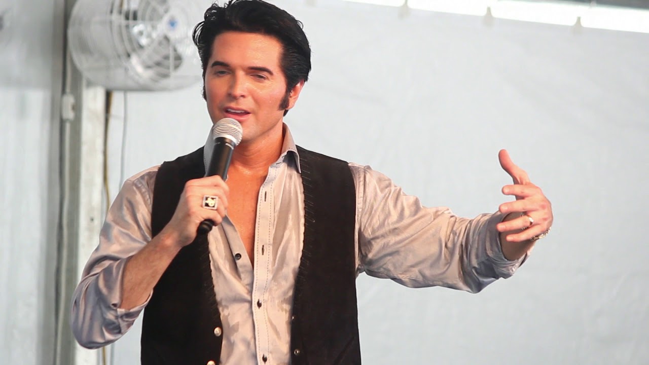 Dean Z sings 'Polk Salad Annie' Elvis Week 2017
