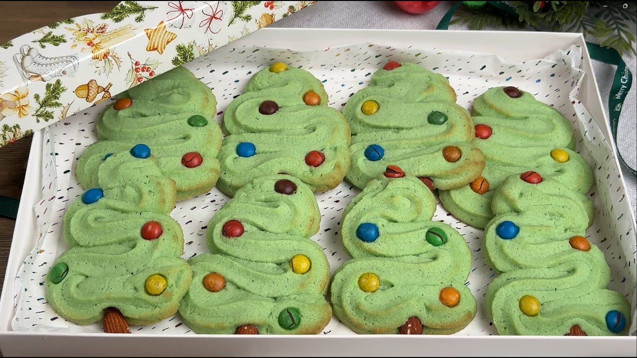 Melt-in-Your-Mouth Christmas Tree Cookies 🎄 So Cute & Easy!