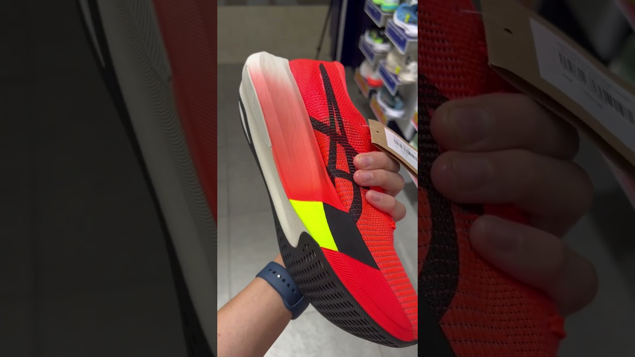 ASICS NEW metaspeed edge Paris
