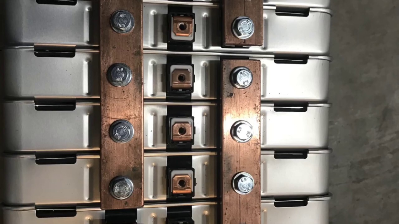 Nissan Leaf Battery 4.5 KWH solar storage bank @ 24 VDC