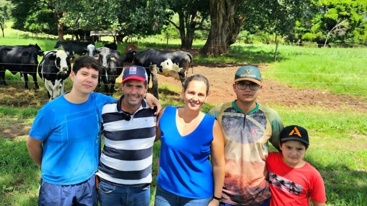 ELES TRABALHAM COM PECUÁRIA E SÃO APAIXONADOS PELA ATIVIDADE