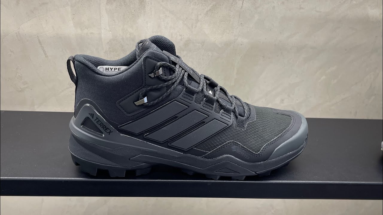 Adidas Terrex Skychaser Mid GORE-TEX (Core Black/ Core Black/ Carbon) - Style Code: IH1091