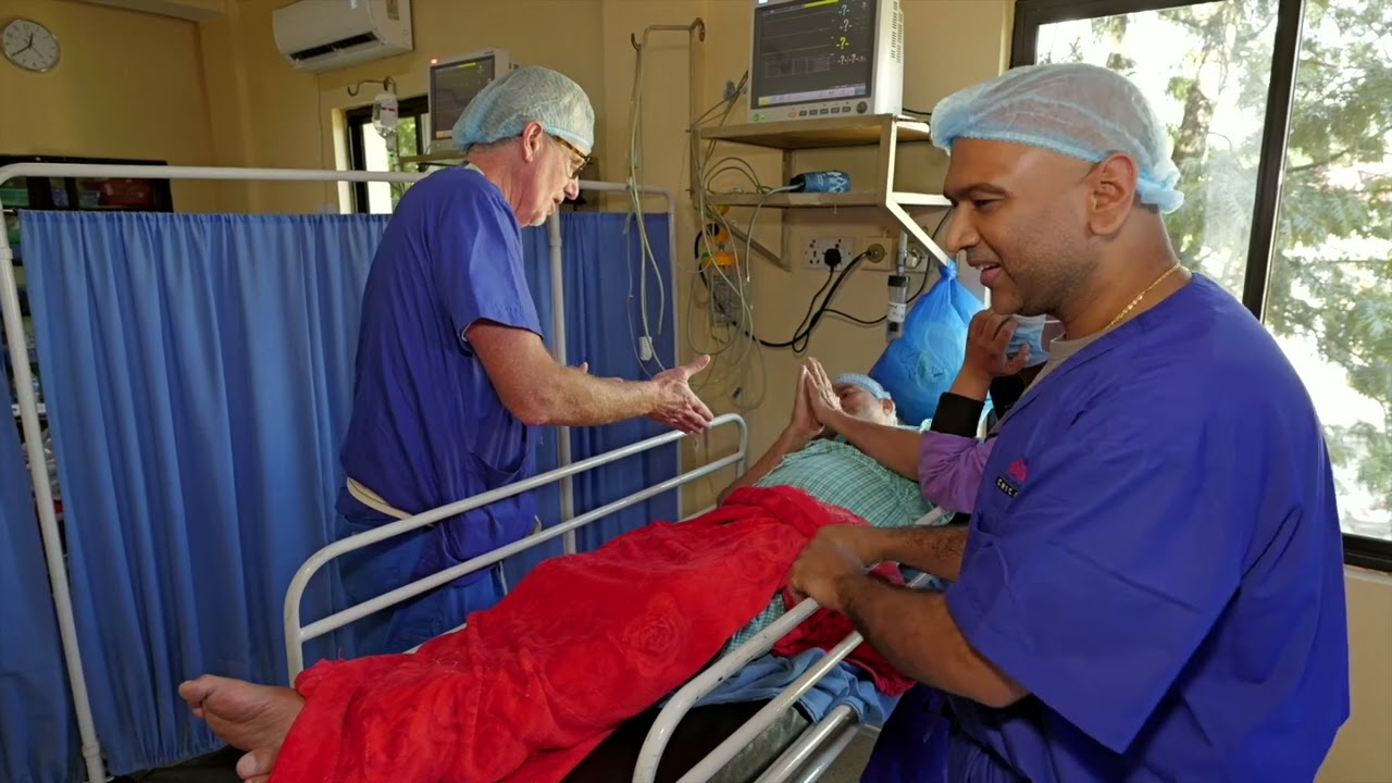 Drs Chekka & Johnson OpWalk Chicago Nepal 2025