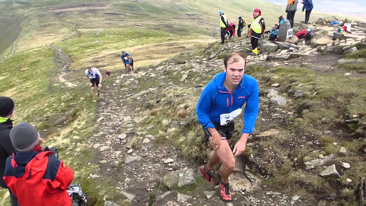 The Three Peaks Fell Race, April 2014. Yorkshire Dales. No Pain, No Gain!  HD video.