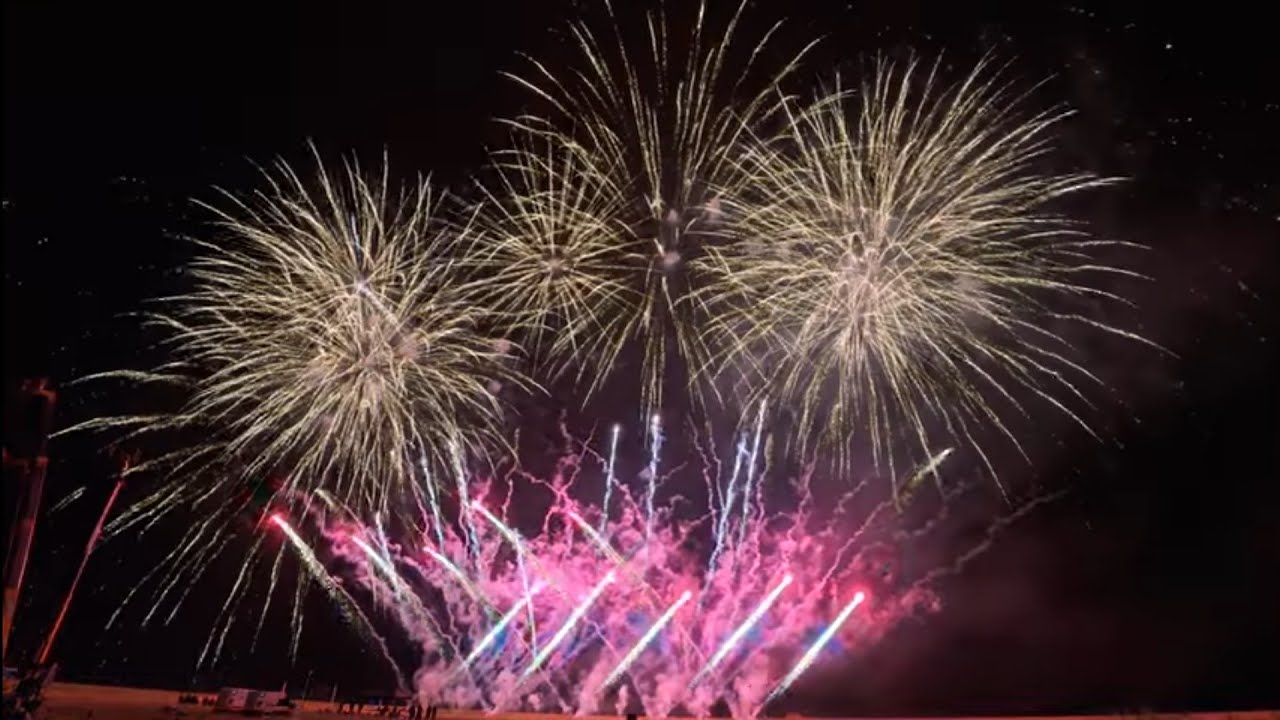Belvoir Castle Firework Champions 2024 (Atom Fireworks)