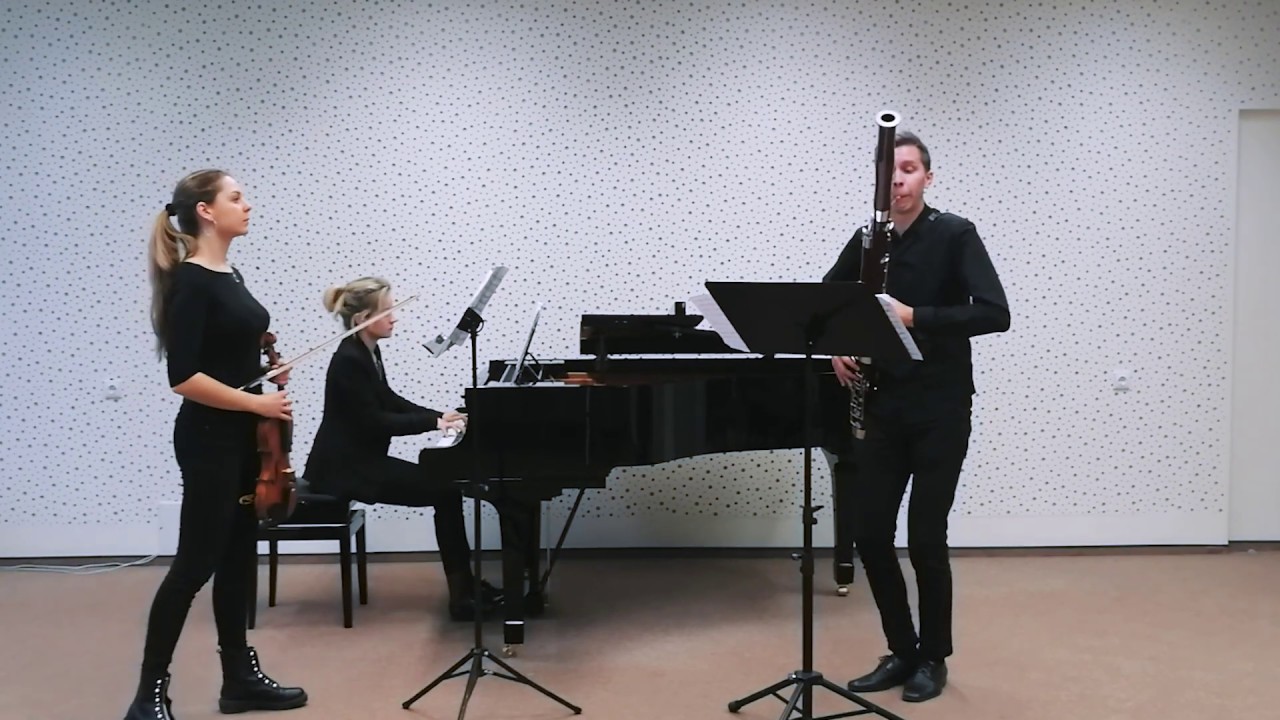 Carl Maria von Weber  Trio in G minor for flute (violin ) , cello (bassoon) and piano, Op 63