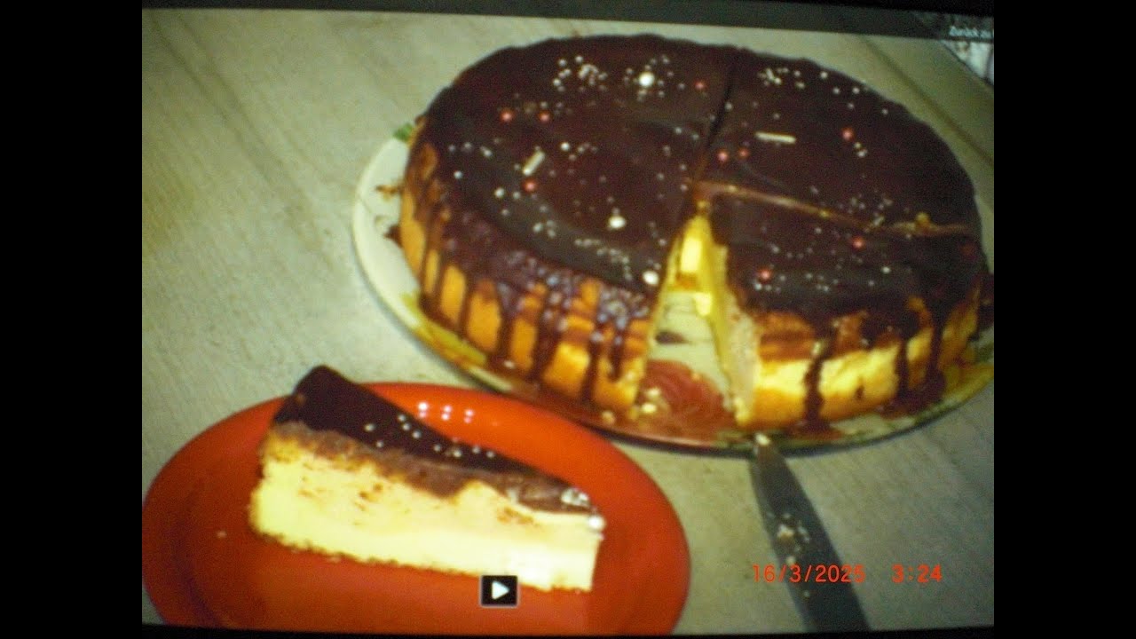 Dreh dich um Käsekuchen mit Schokoladenguß
